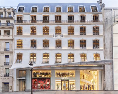 dior champs-élysées flagship|Dior restaurant in paris.